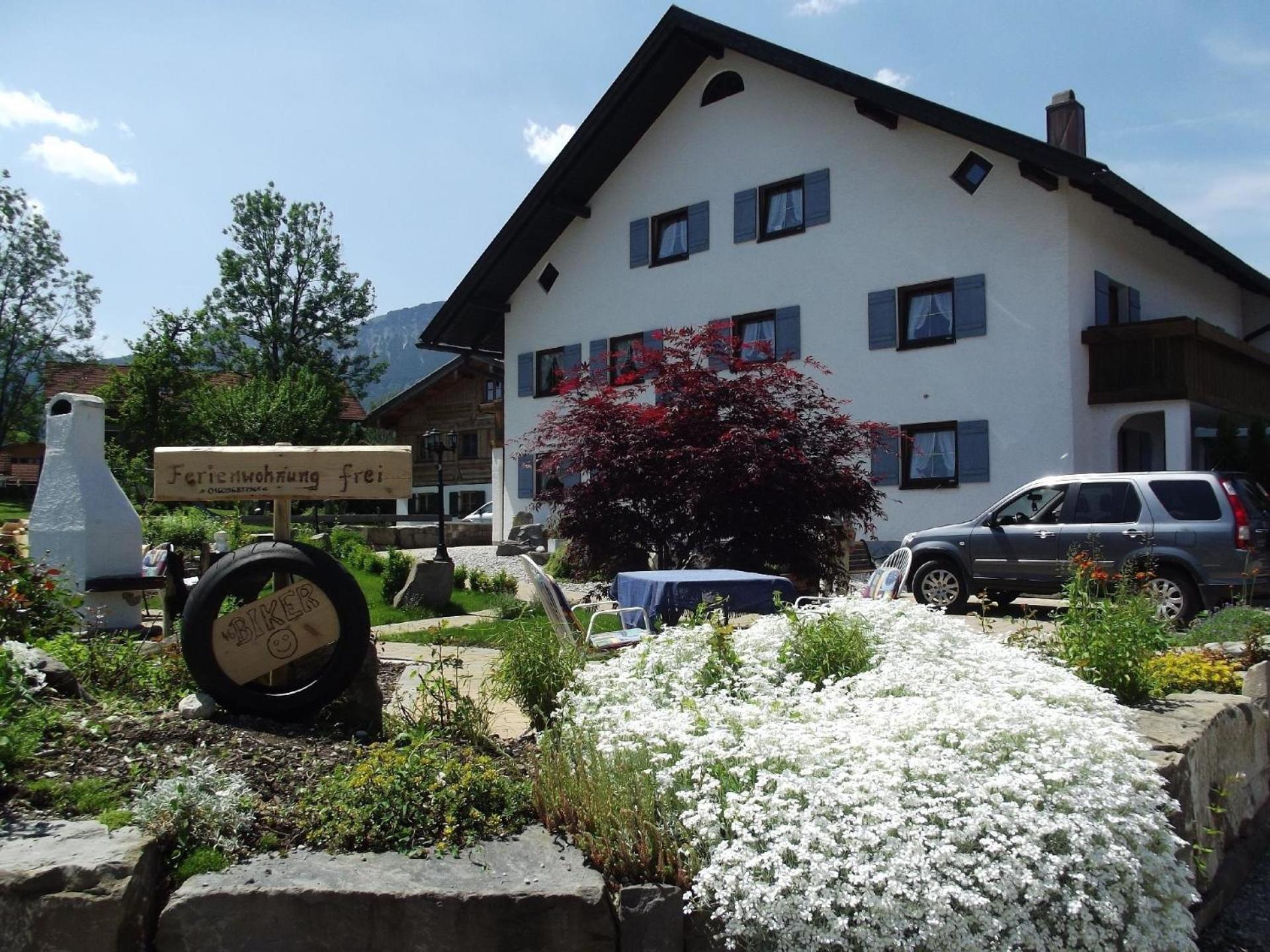 Gemuetliche Ferienwohnung In Urigem Bauernhaus Pfronten Exterior foto